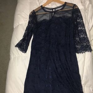 BCBG Paris Navy lace shift dress sz 8